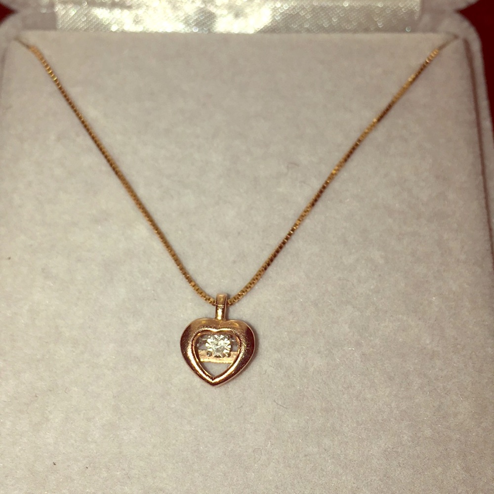 KAY Rose-gold "floating heart" diamond necklace